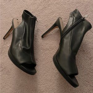 Via Spiga Leather Open Toe Heels